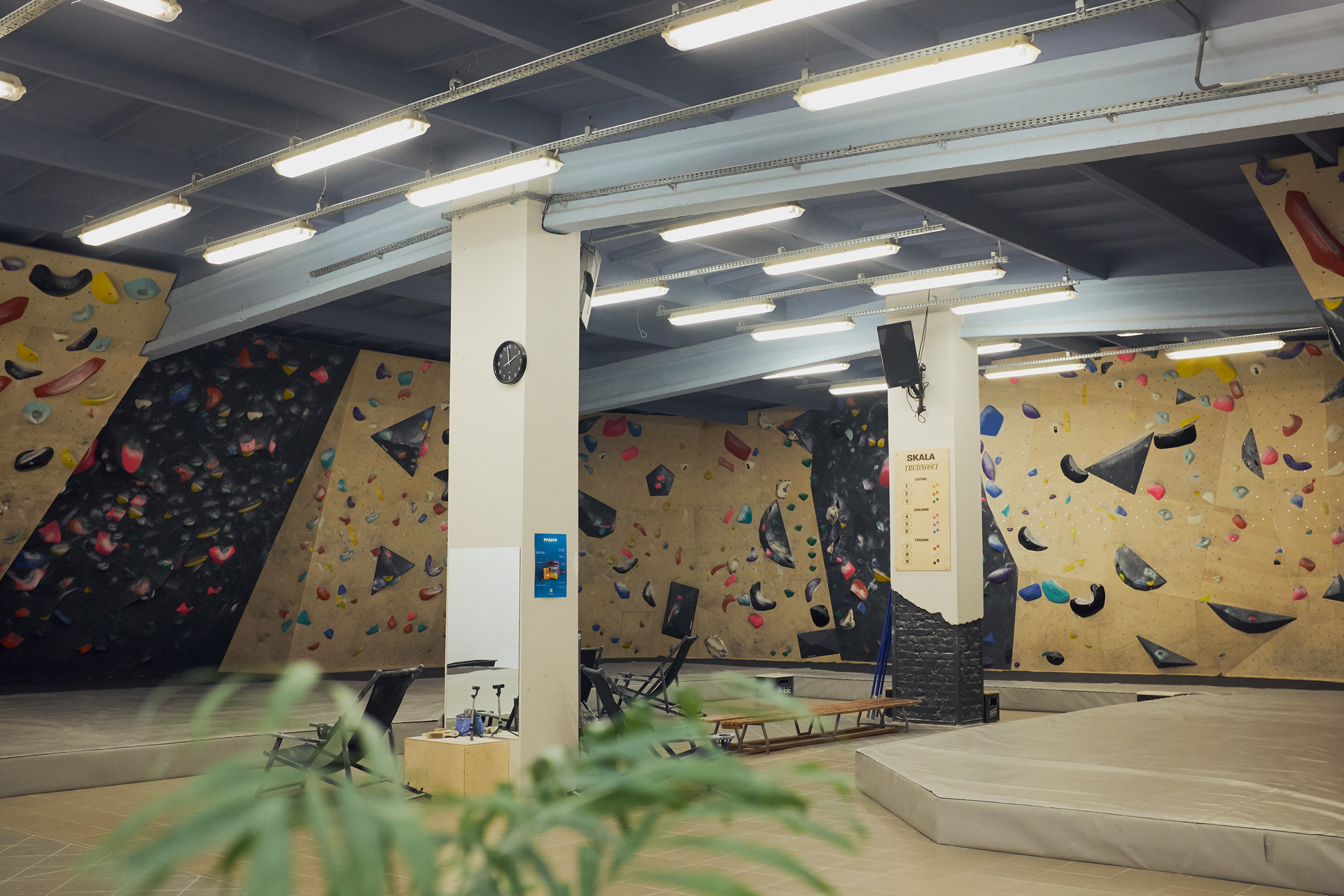 Zdjęcie ściany wspinaczkowej do Bouldering